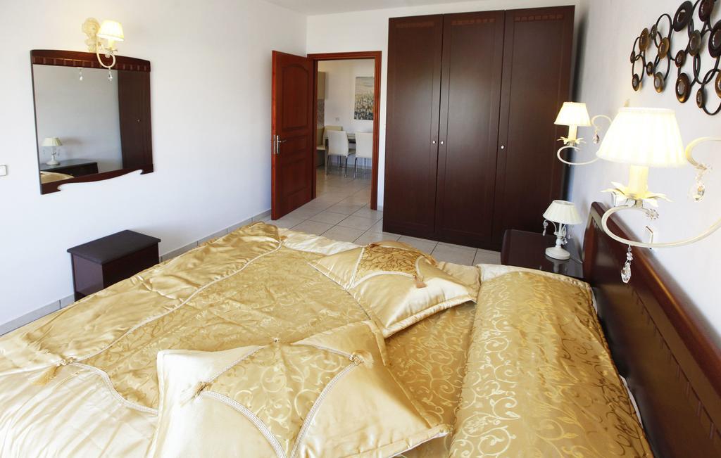 Nereids Apartments And Studios Chrysi Ammoudia Dış mekan fotoğraf
