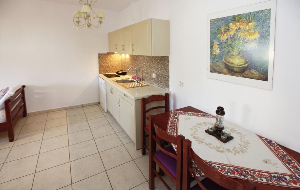Nereids Apartments And Studios Chrysi Ammoudia Dış mekan fotoğraf
